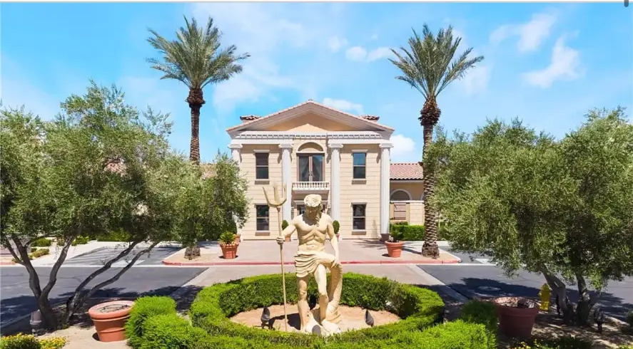 Landscaped condominium entrance at 20 Via Visione in Henderson